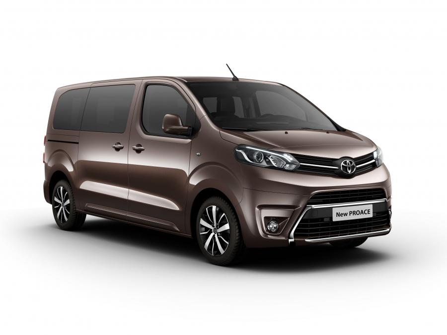  Toyota ProAce Verso 2016 года  (фото 7 из 31)
